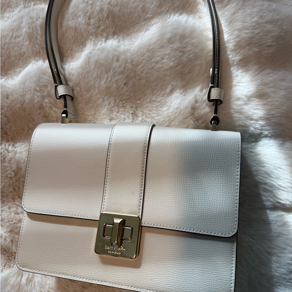 Kate Spade Cream Shoulder Bag with Gold Accents